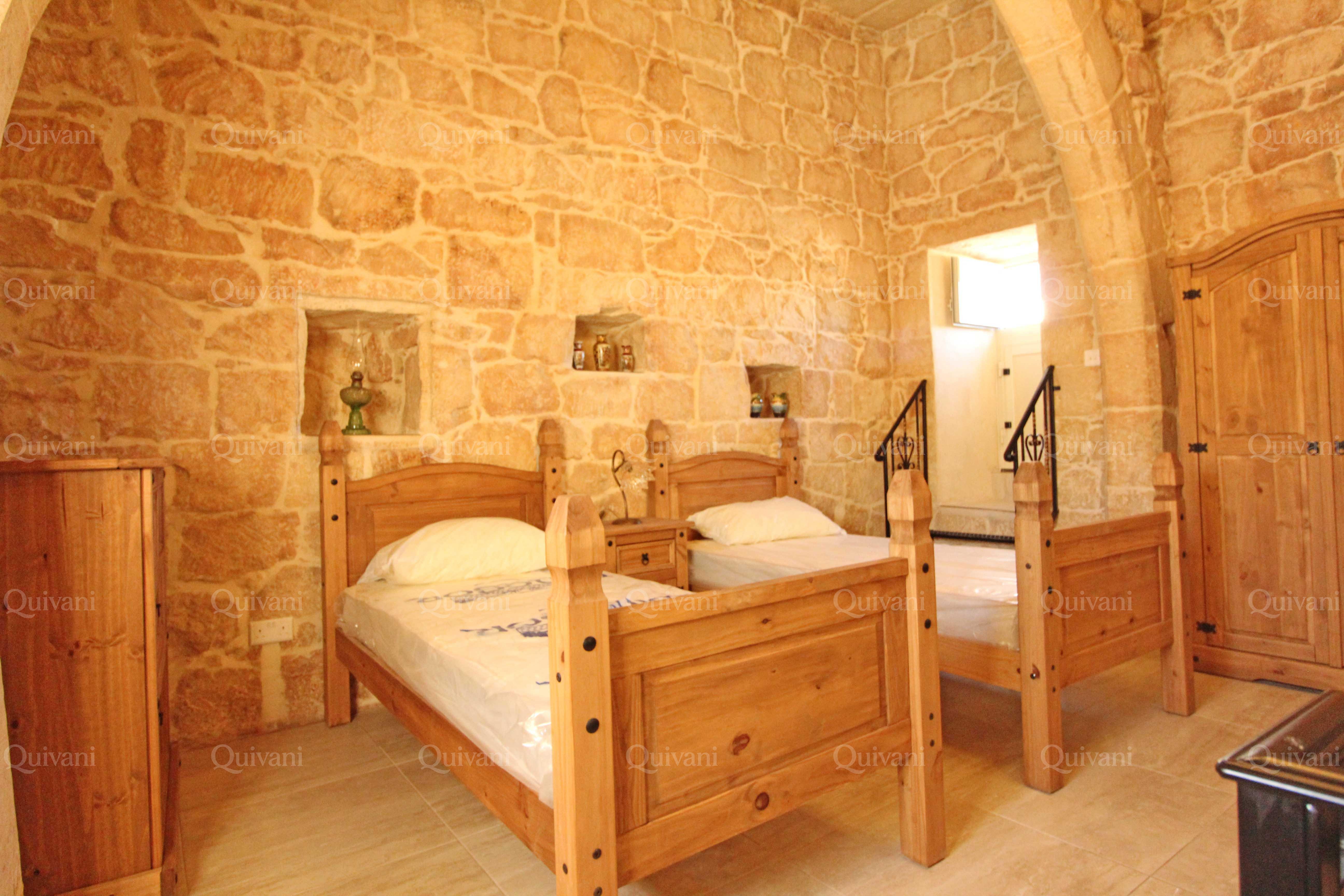 Qrendi, Furnished House of Character