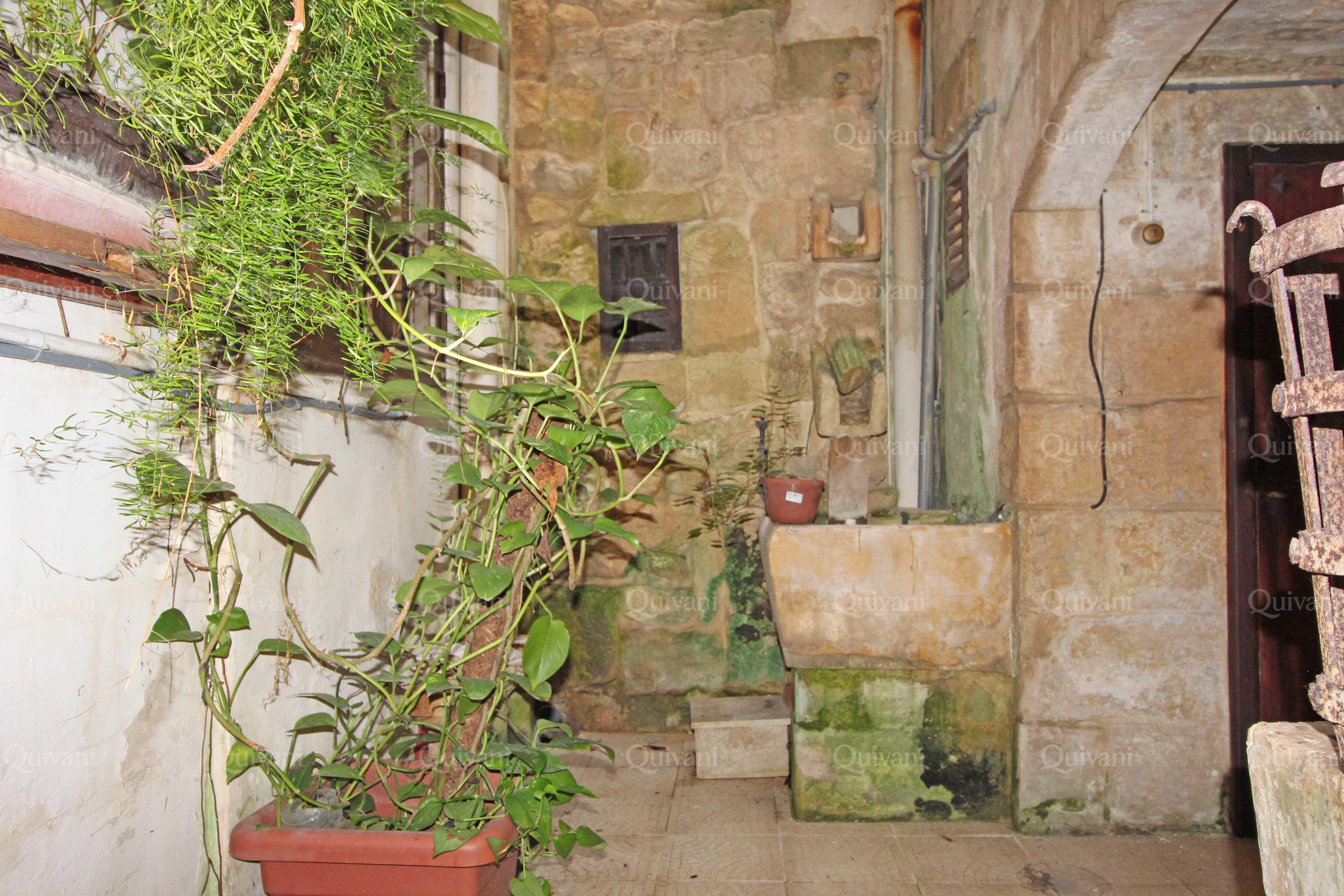 Mdina, Unfurnished Converted Town House