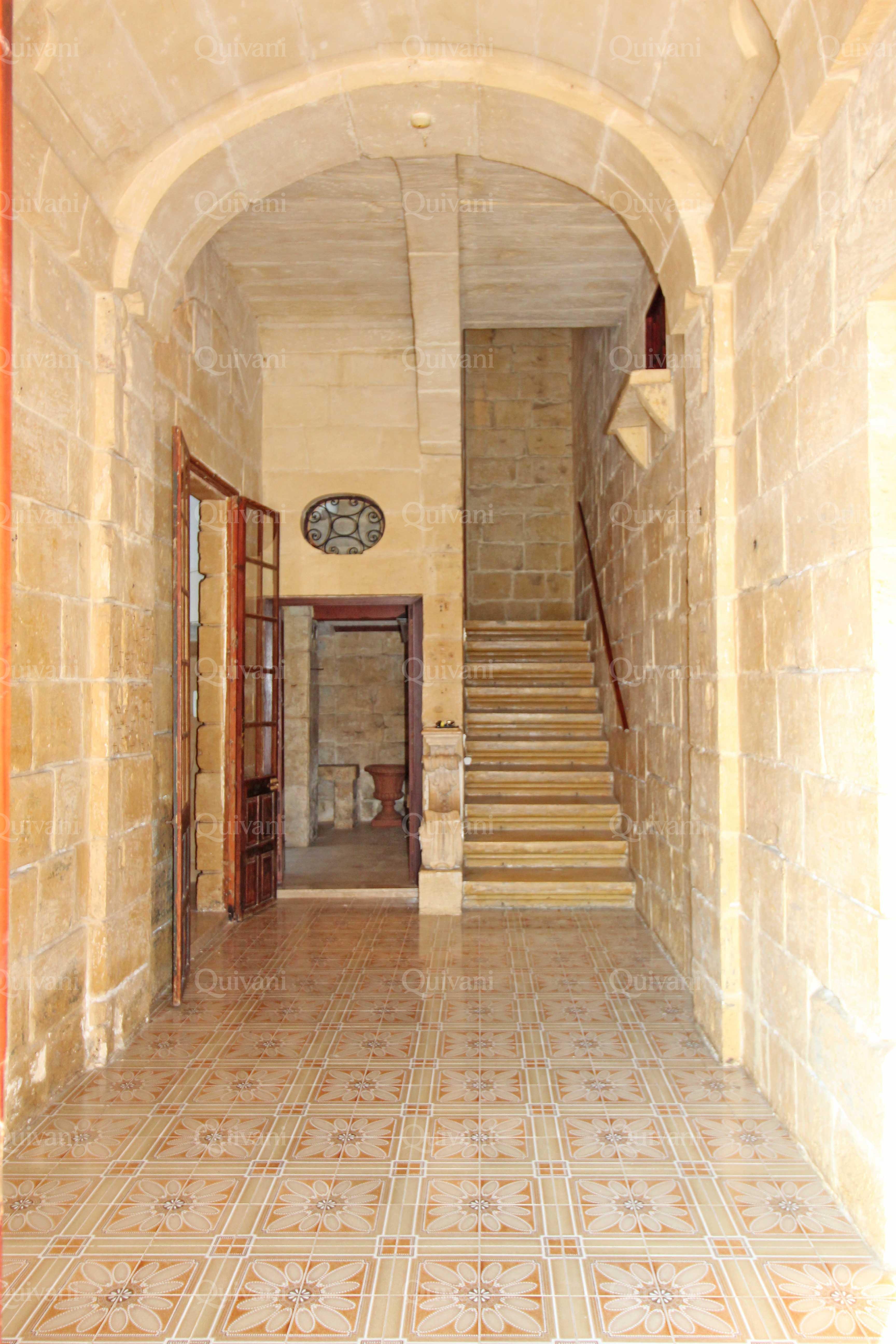 Mdina, Unfurnished Converted Town House