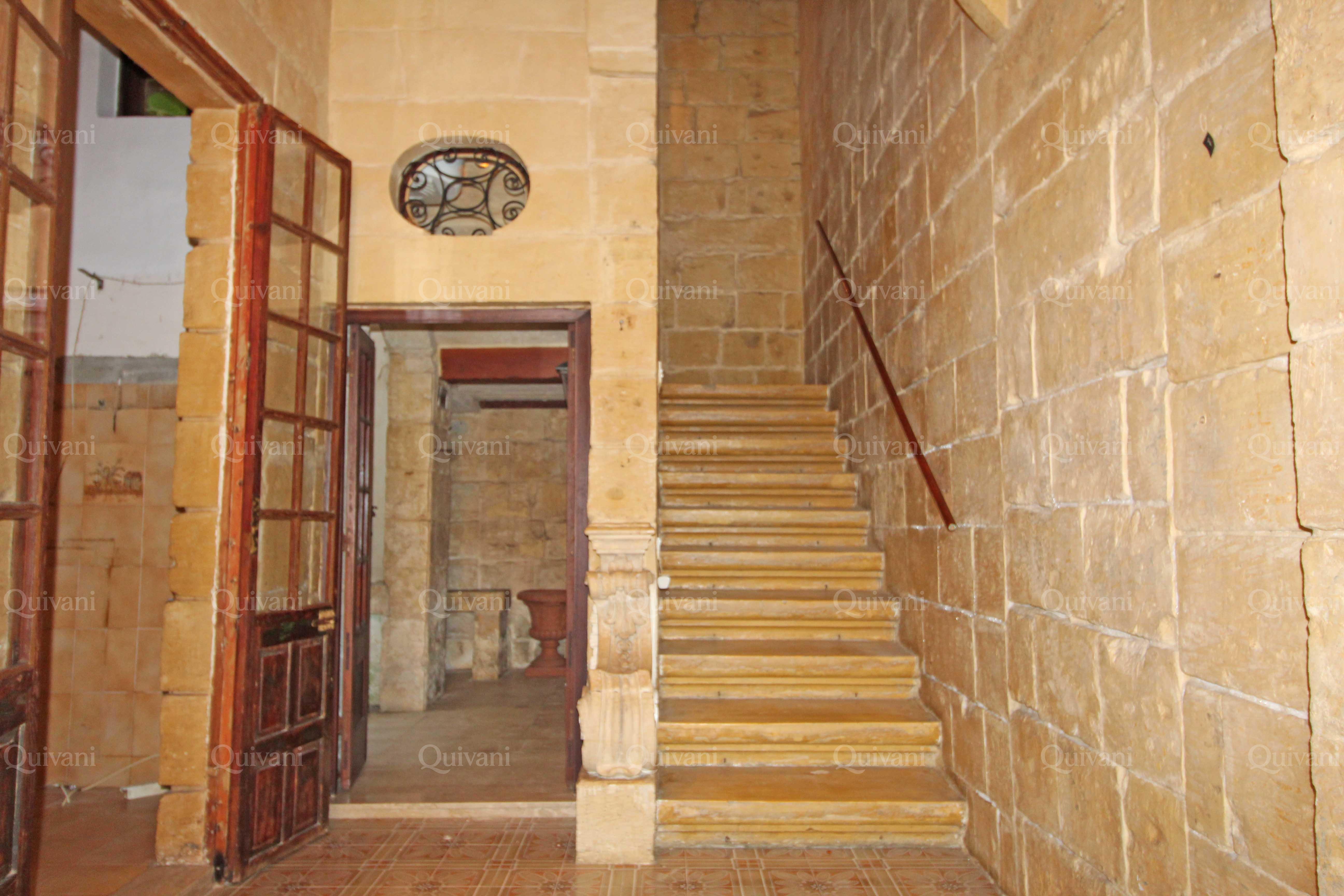 Mdina, Unfurnished Converted Town House