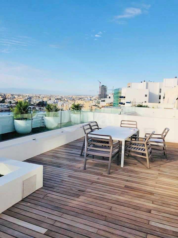Sliema, Furnished Penthouse