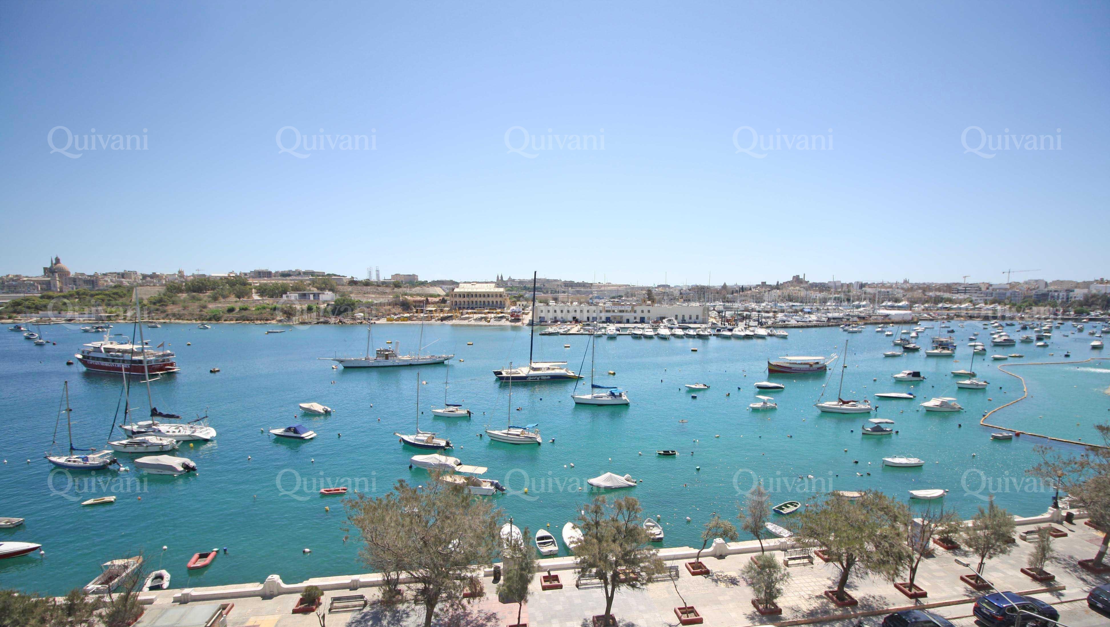 Sliema, Furnished Penthouse
