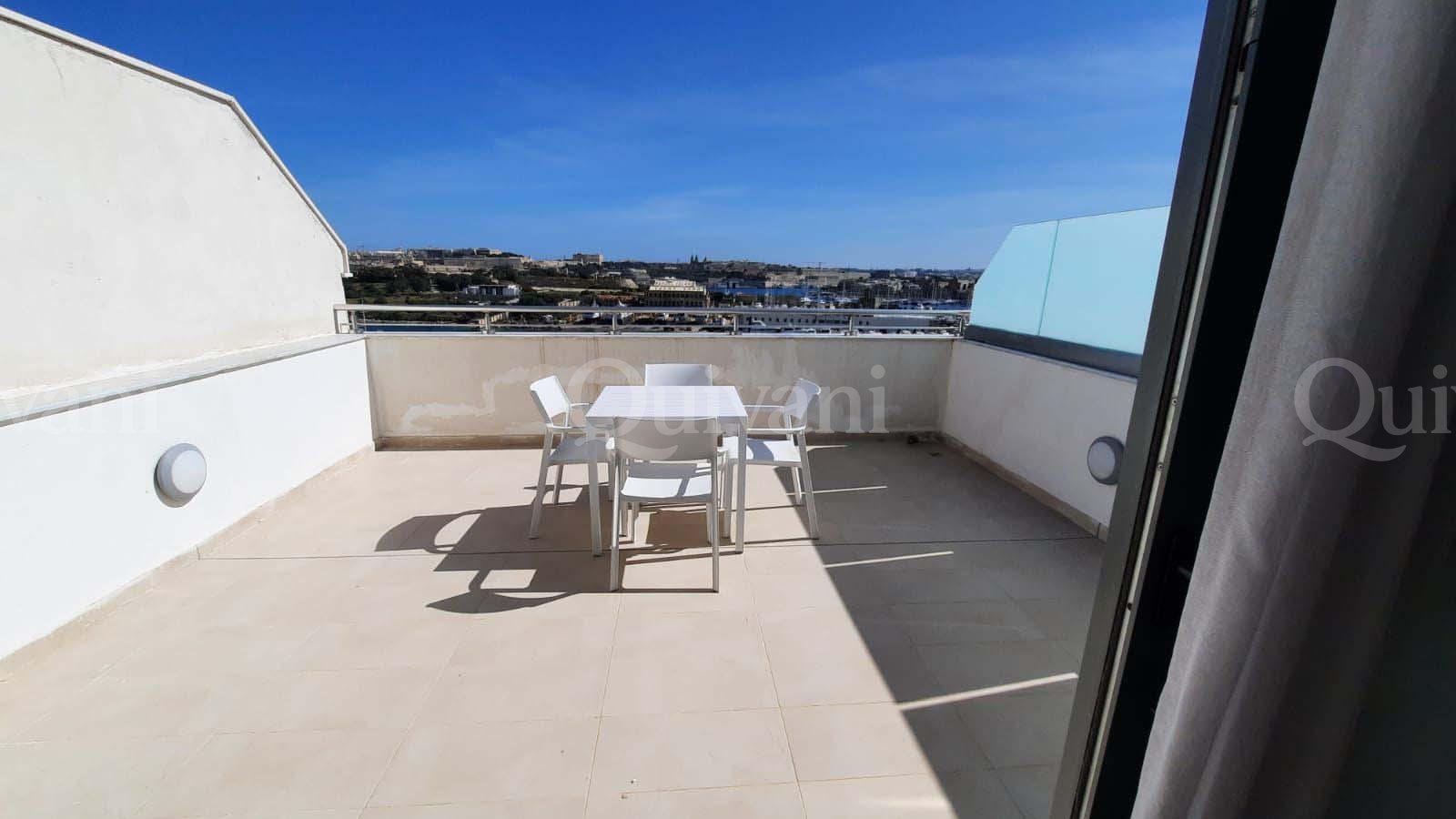 Sliema, Furnished Penthouse