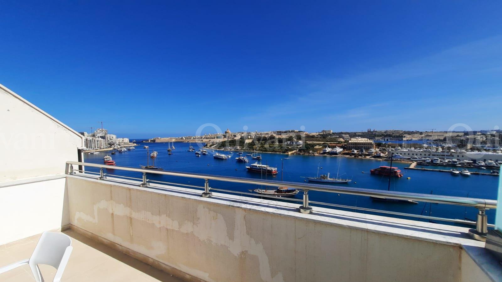 Sliema, Furnished Penthouse