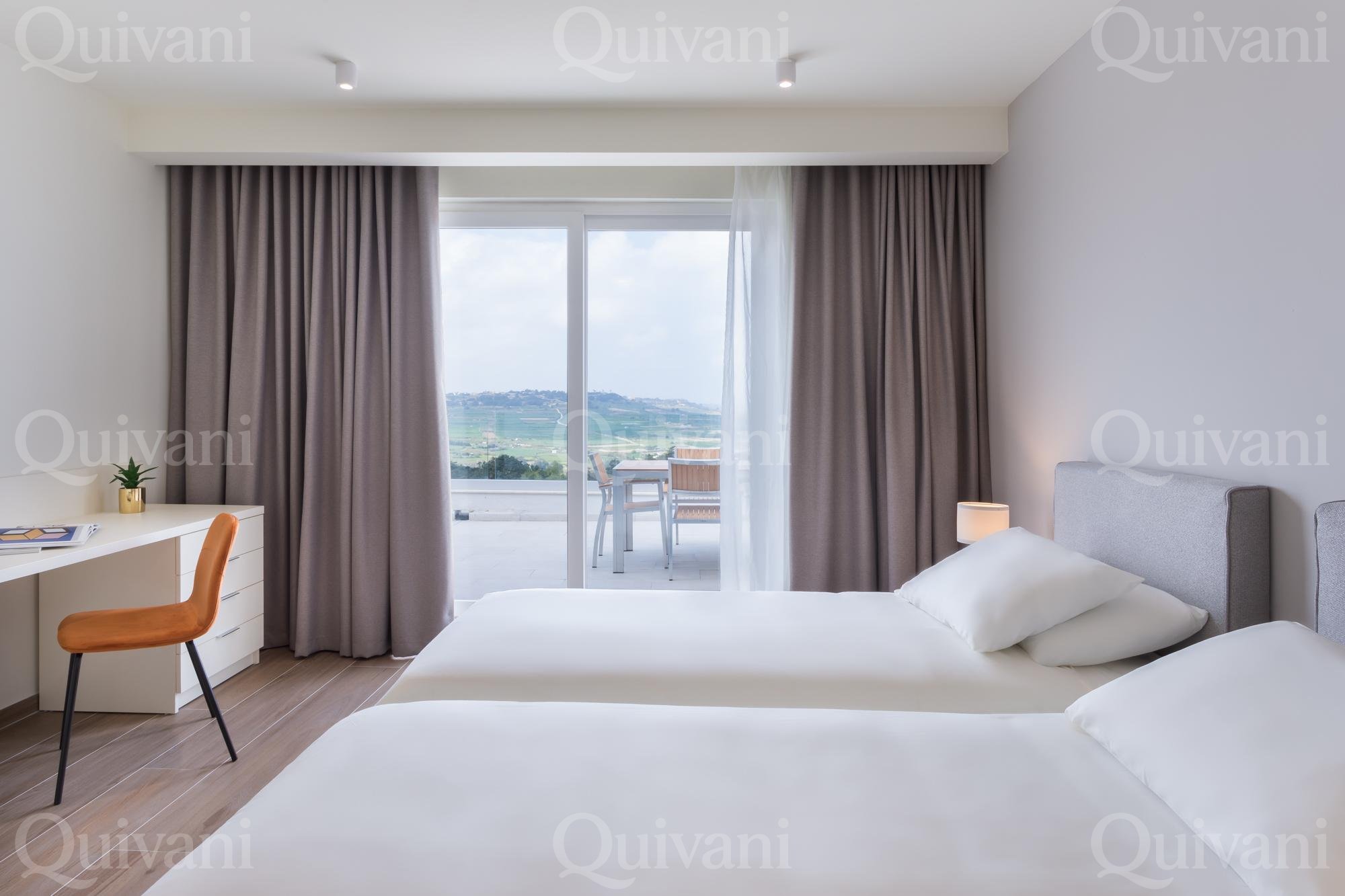 Mosta, Furnished Penthouse