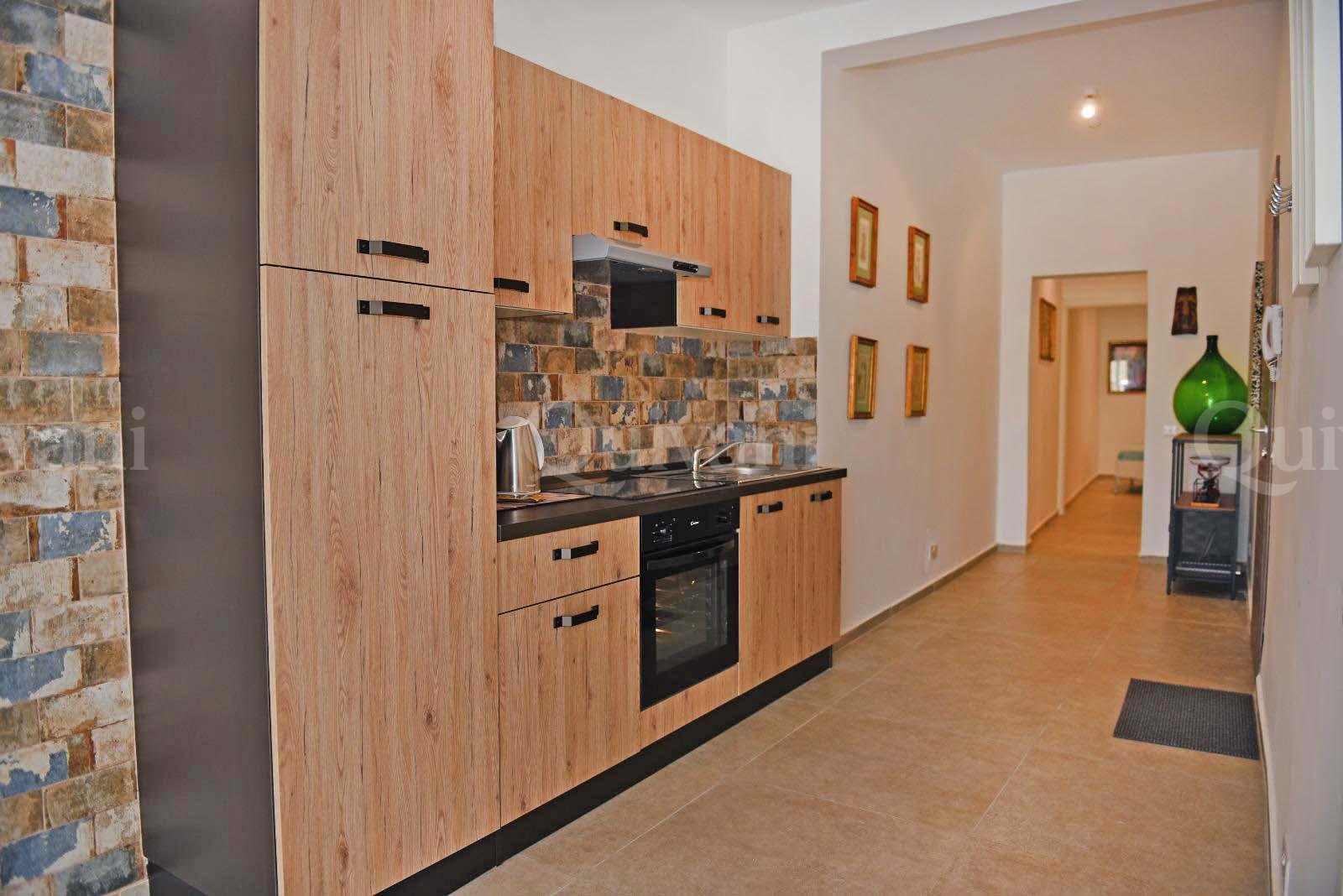 Cospicua, Furnished Apartment