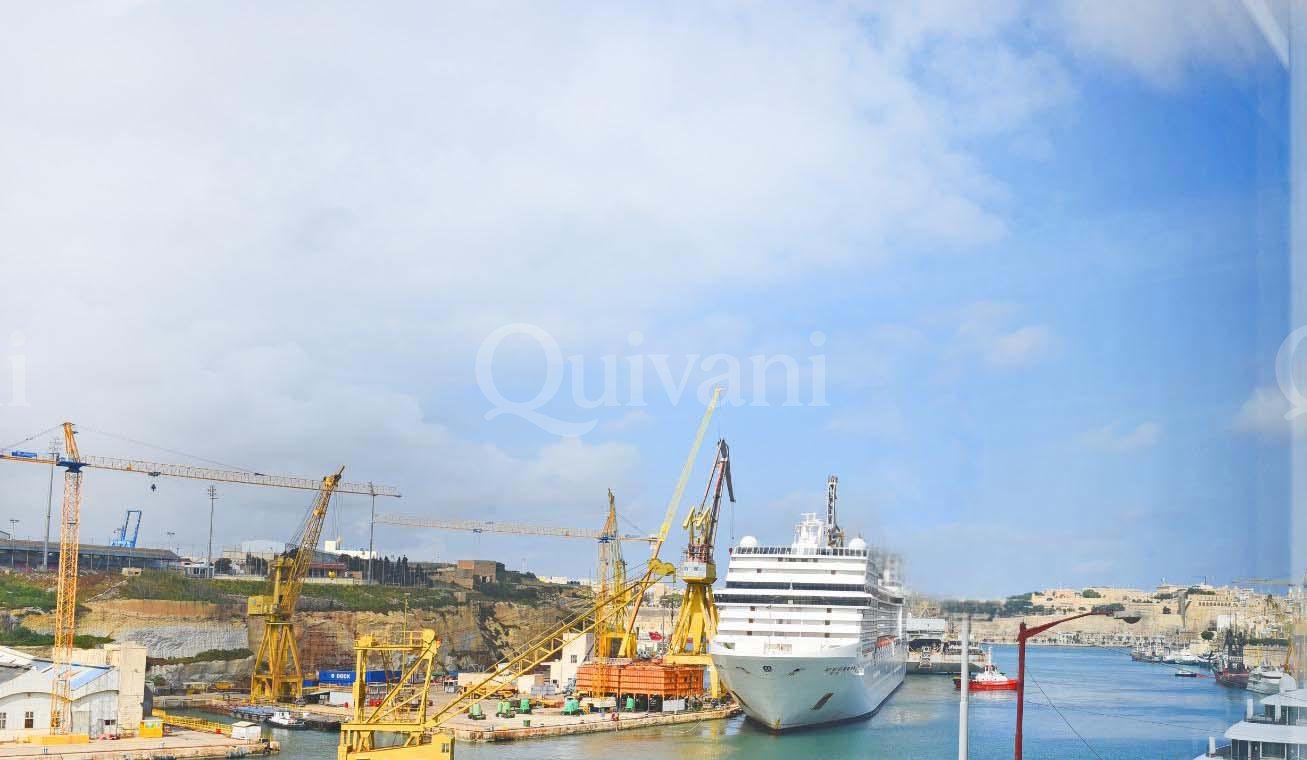 Cospicua, Furnished Apartment