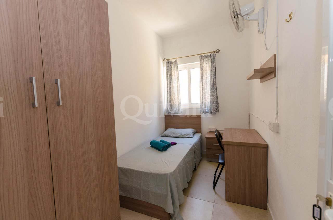 Cospicua, Furnished Town House