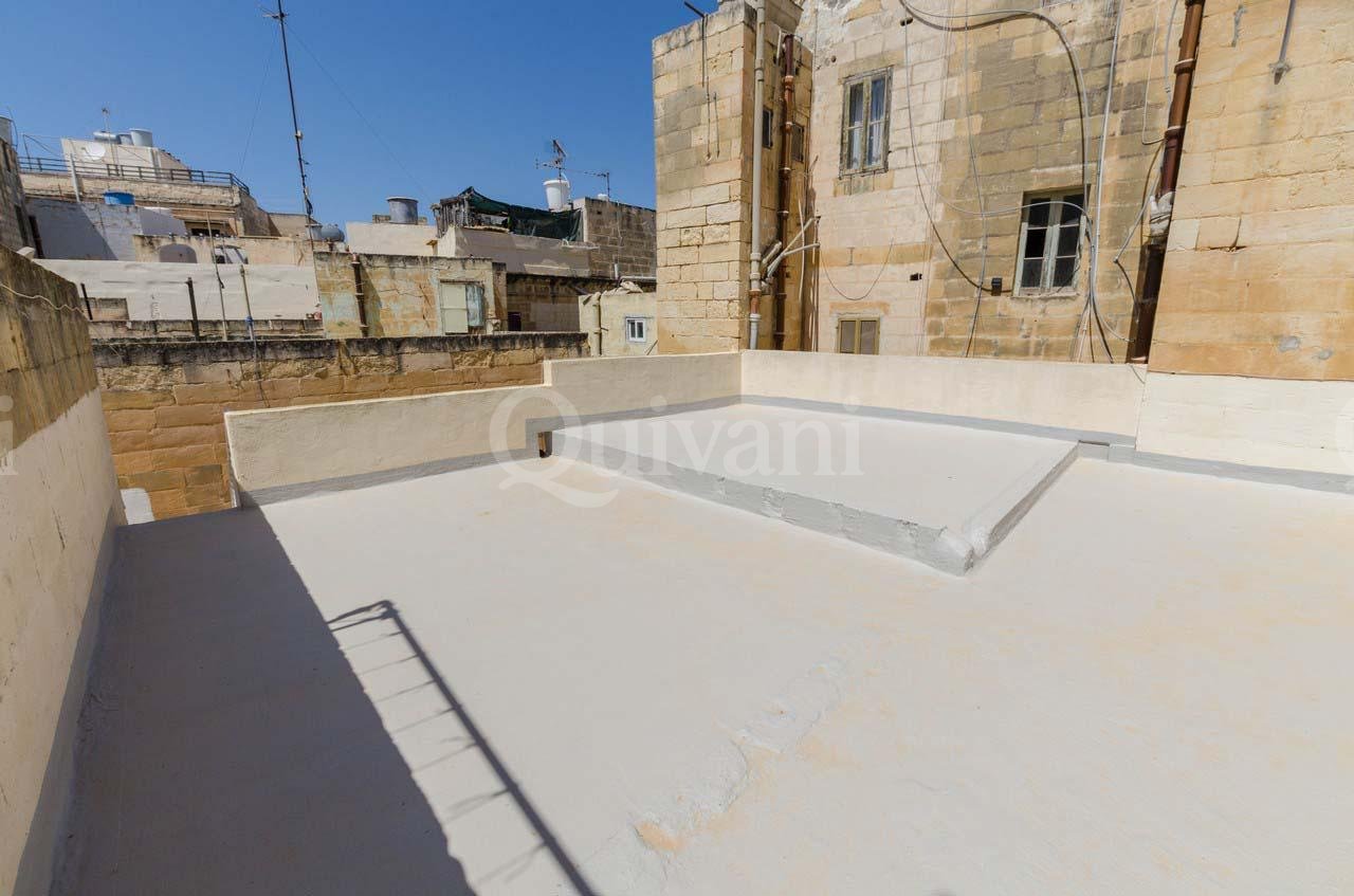 Cospicua, Furnished Town House