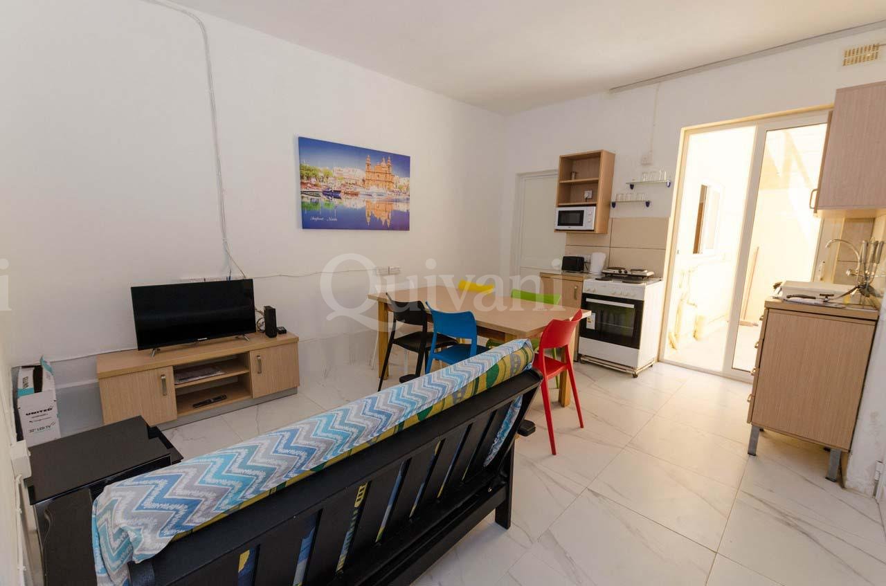Cospicua, Furnished Town House