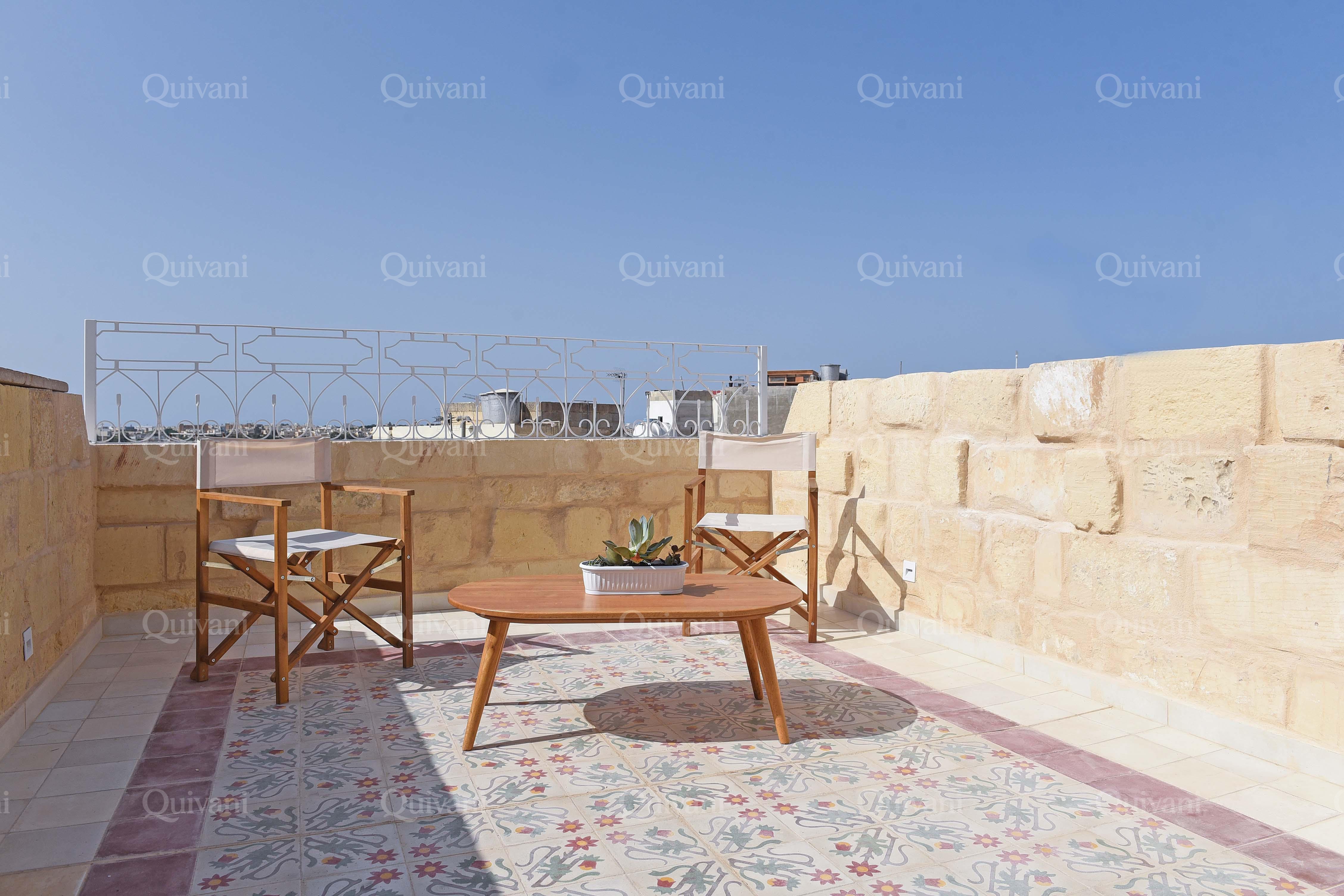 Zejtun, Furnished House of Character