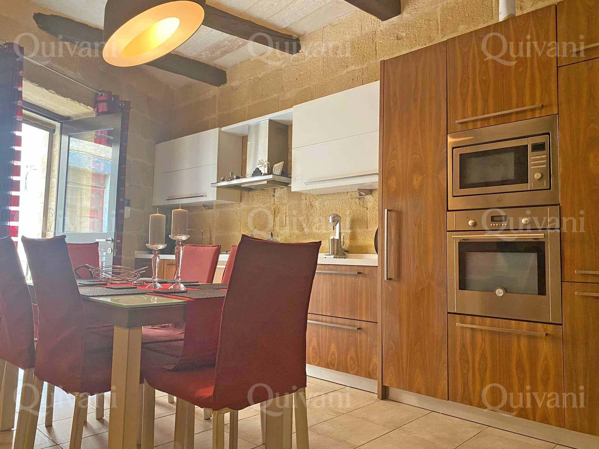 Vittoriosa, Furnished Town House