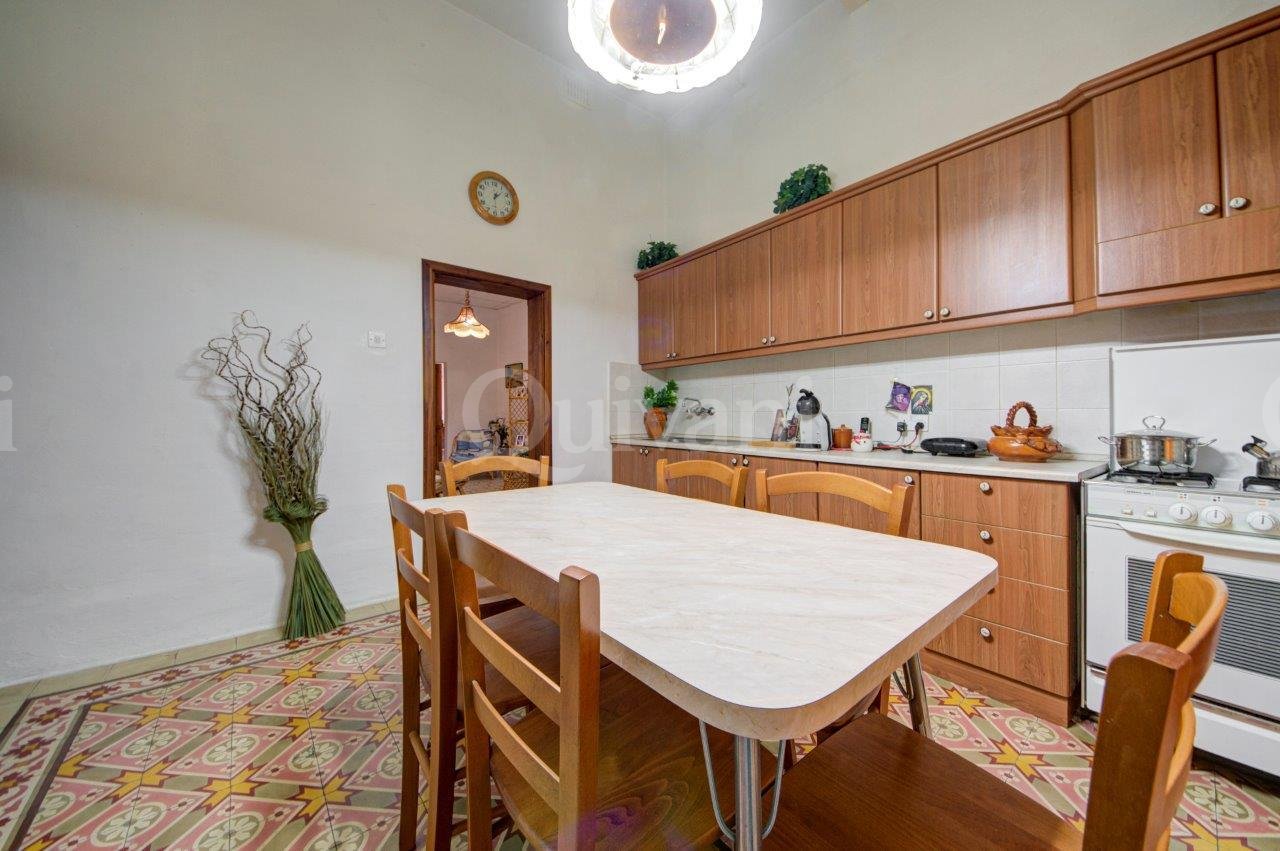 Senglea, Second Floor Apartment