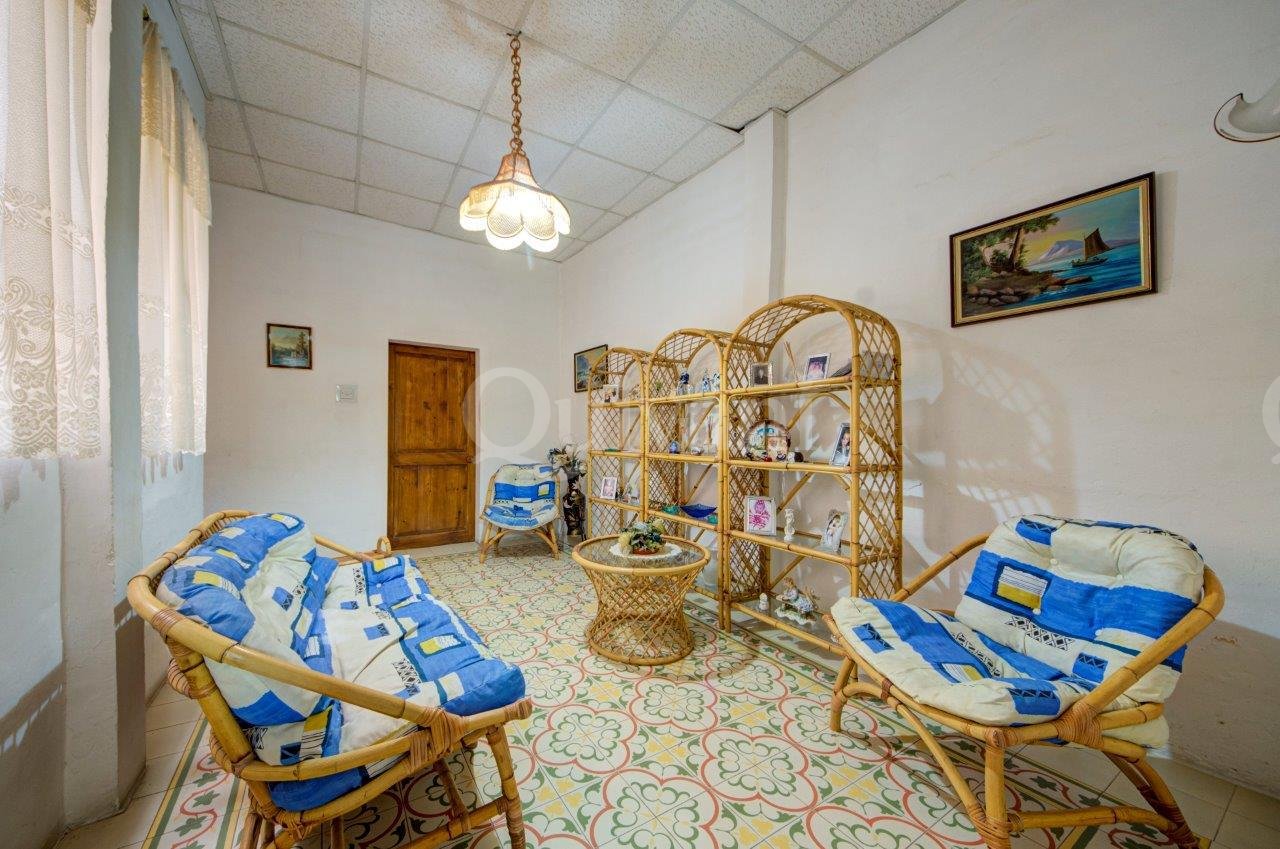 Senglea, Second Floor Apartment