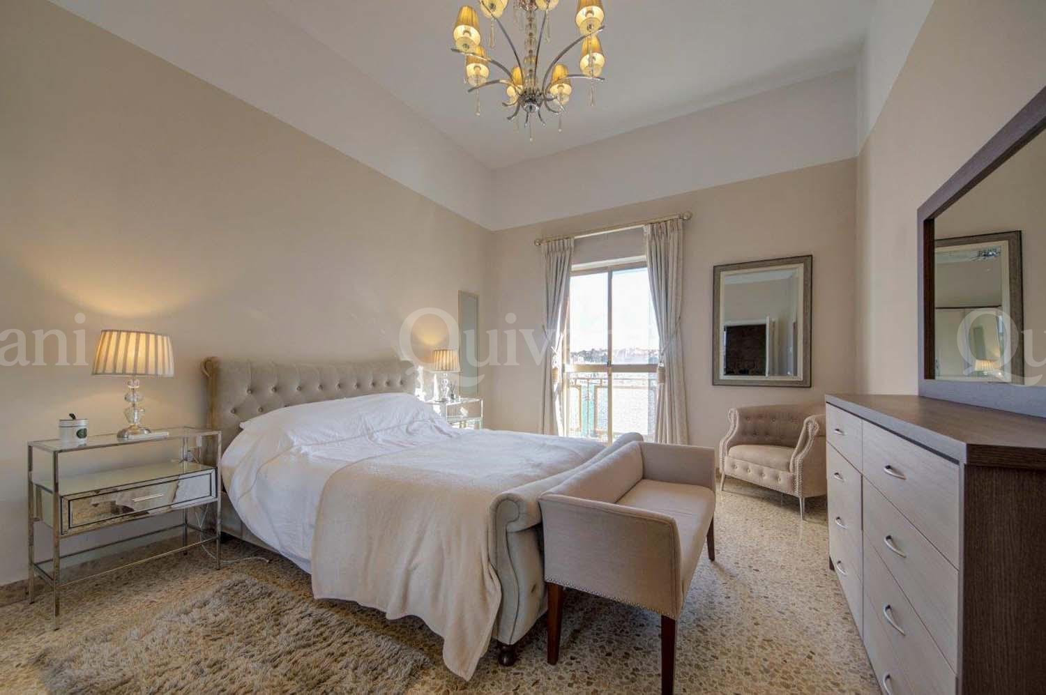 Senglea, Seafront Townhouse with Permit for Another Level