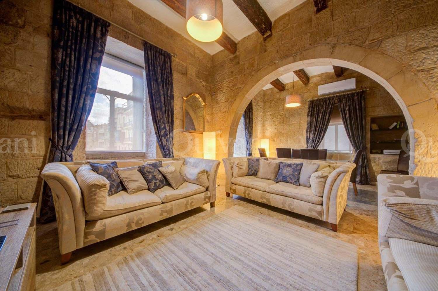 Senglea, Seafront Townhouse with Permit for Another Level
