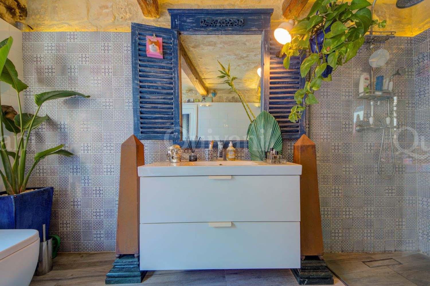 Cospicua, Furnished Courtyard House