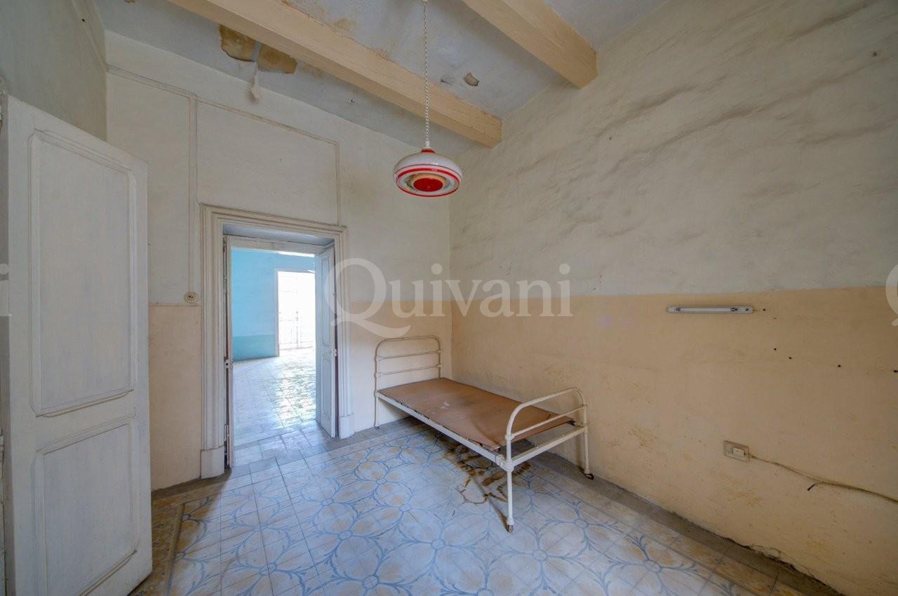 Cospicua, Unconverted Townhouse
