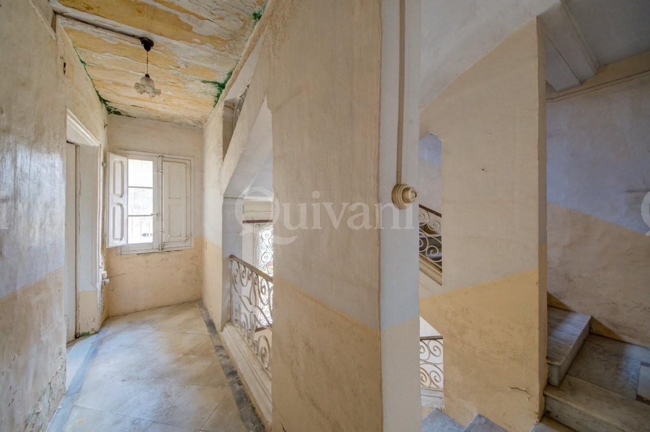 Cospicua, Unconverted Townhouse