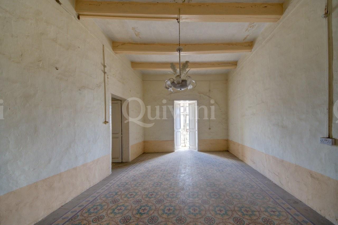 Cospicua, Unconverted Townhouse