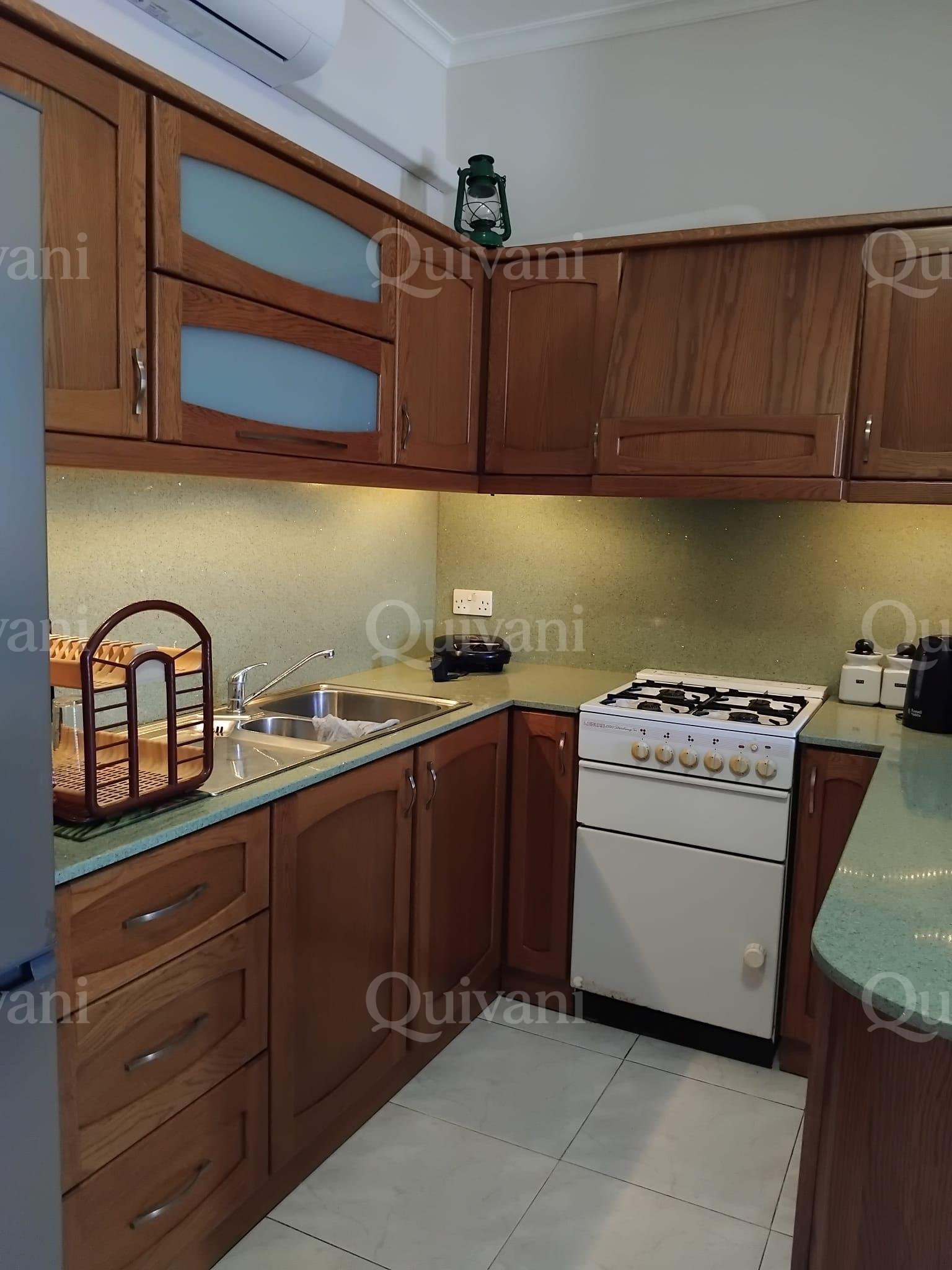 Two bedroom apartment with beautiful sea views