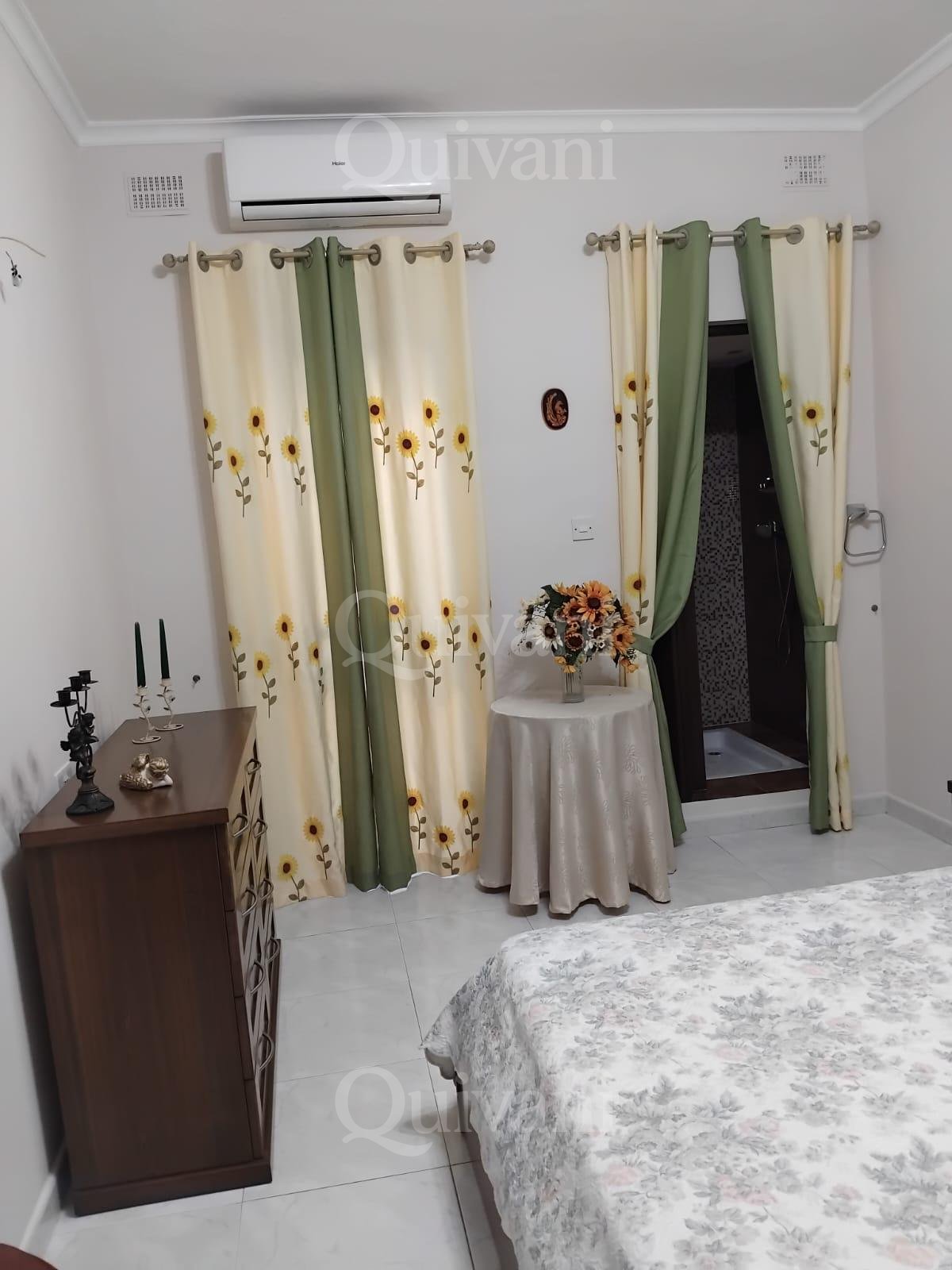 Two bedroom apartment with beautiful sea views