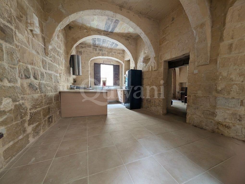 Historic 3 bed 3 bath HOUSE OF CHARACTER in picturesque Naxxar