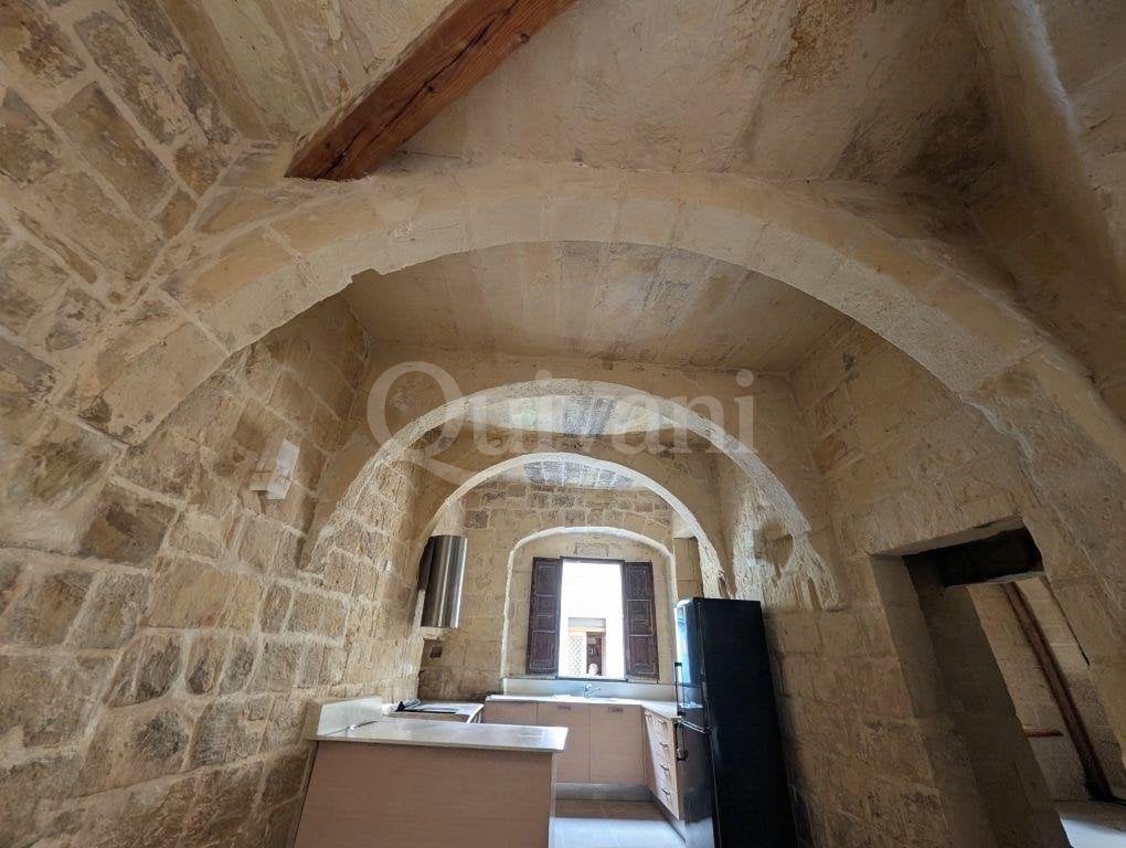 Historic 3 bed 3 bath HOUSE OF CHARACTER in picturesque Naxxar