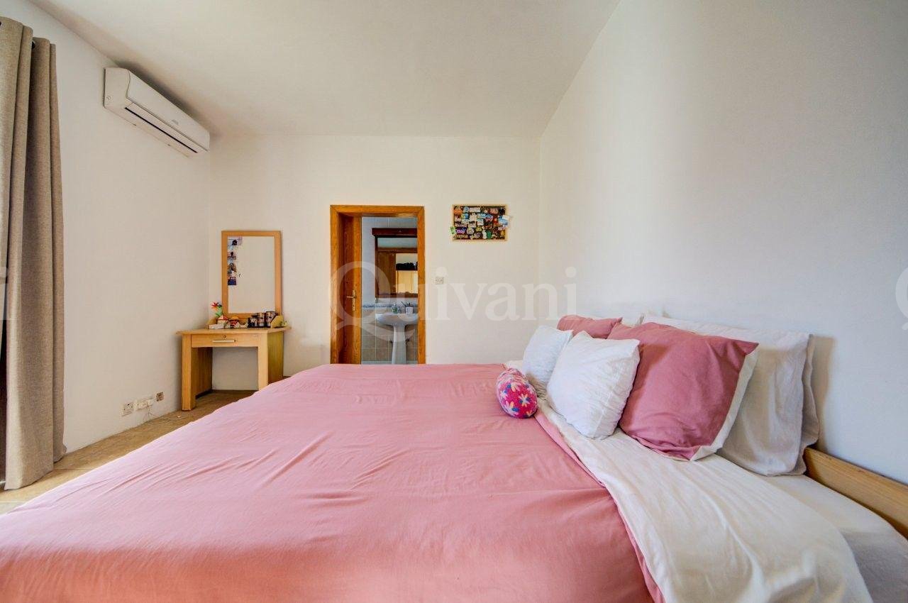 Furnished Apartment in Naxxar