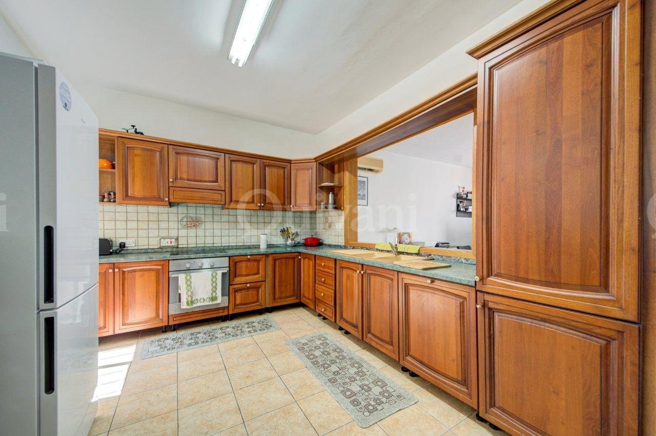 Furnished Apartment in Naxxar