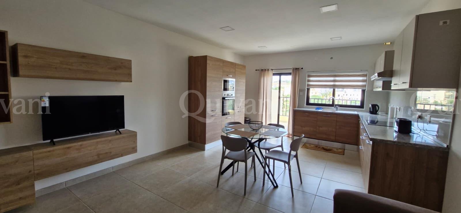 Mosta, Furnished, Penthouse