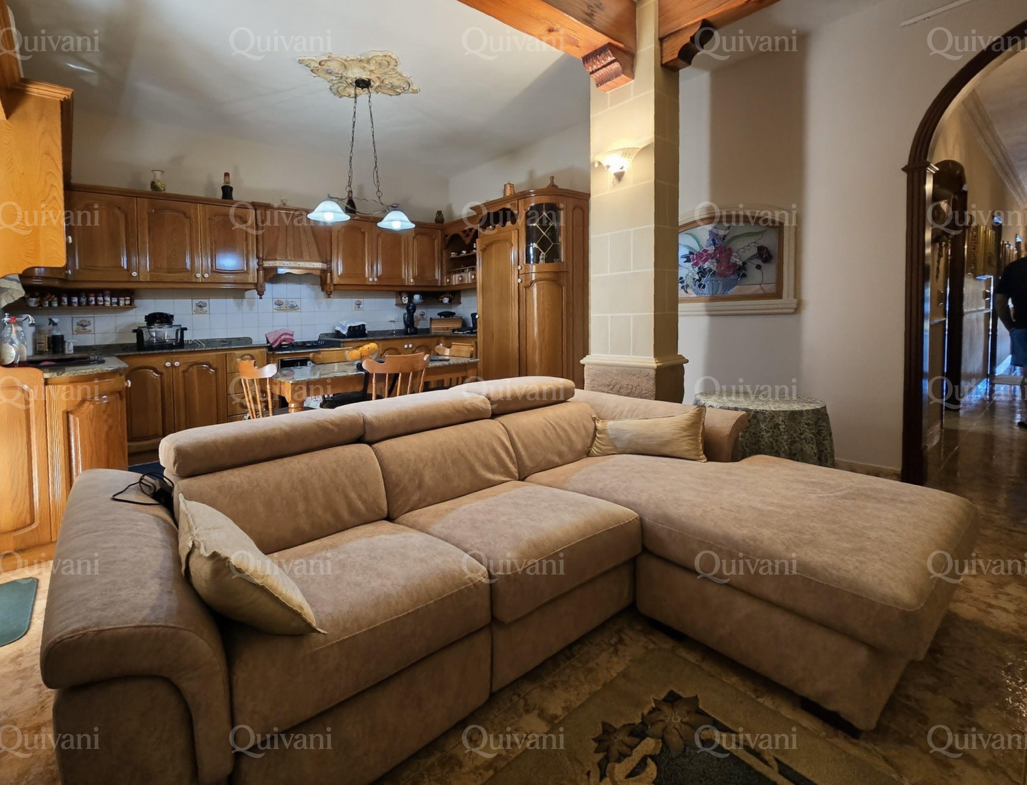 Tarxien, Finished, Maisonette