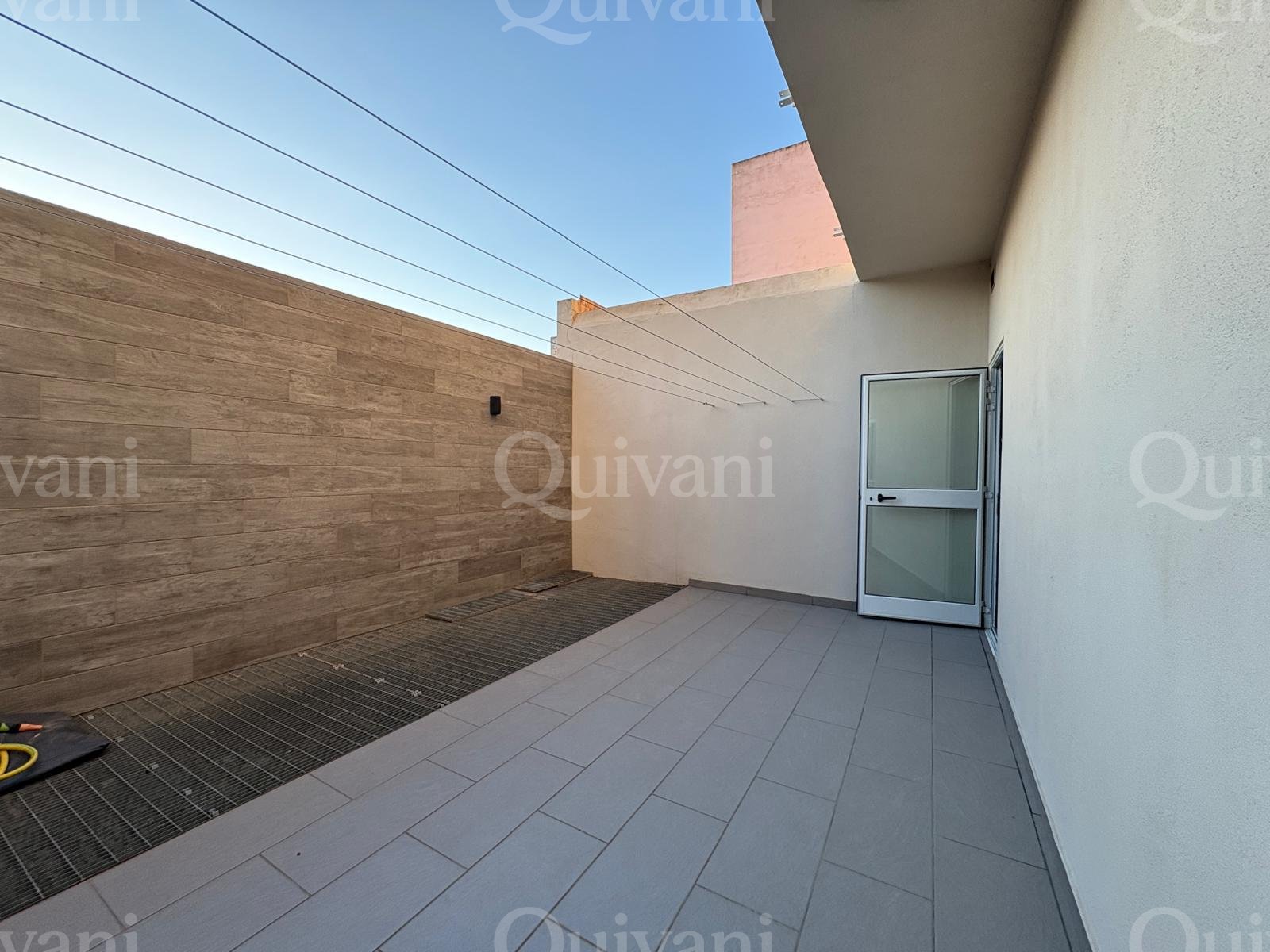 Elevated Ground Floor Maisonette