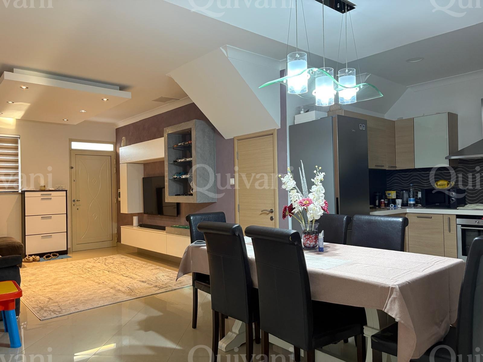 Elevated Ground Floor Maisonette