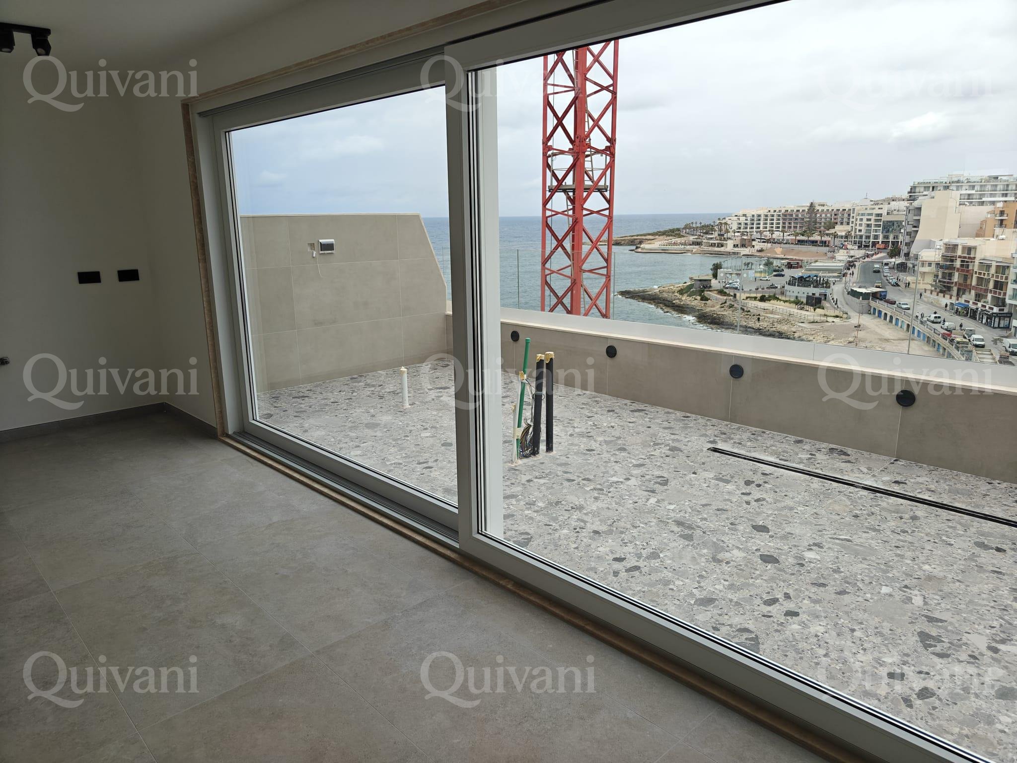 One bedroom Penthouse in Bugibba