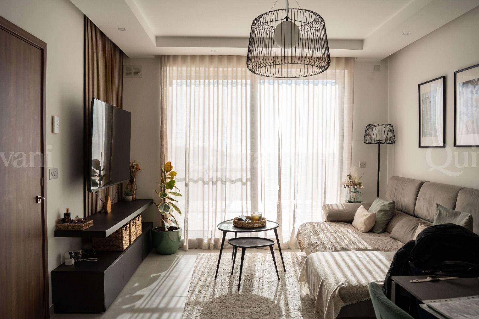 Duplex Penthouse with roof and airspace