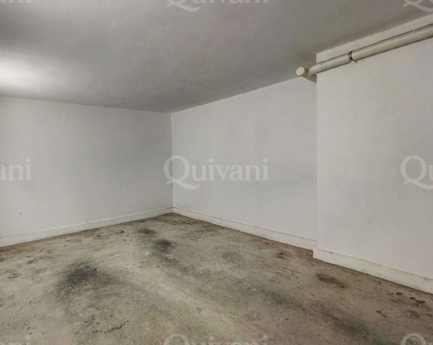 Beautifully finished 2 bed corner apartment including GARAGE in Zebbug