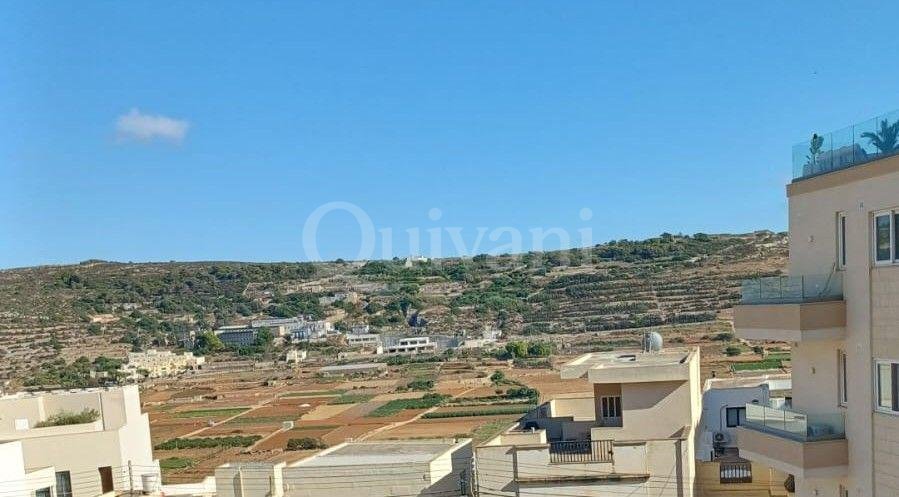 Manikata Maisonette with Rooftop Pool