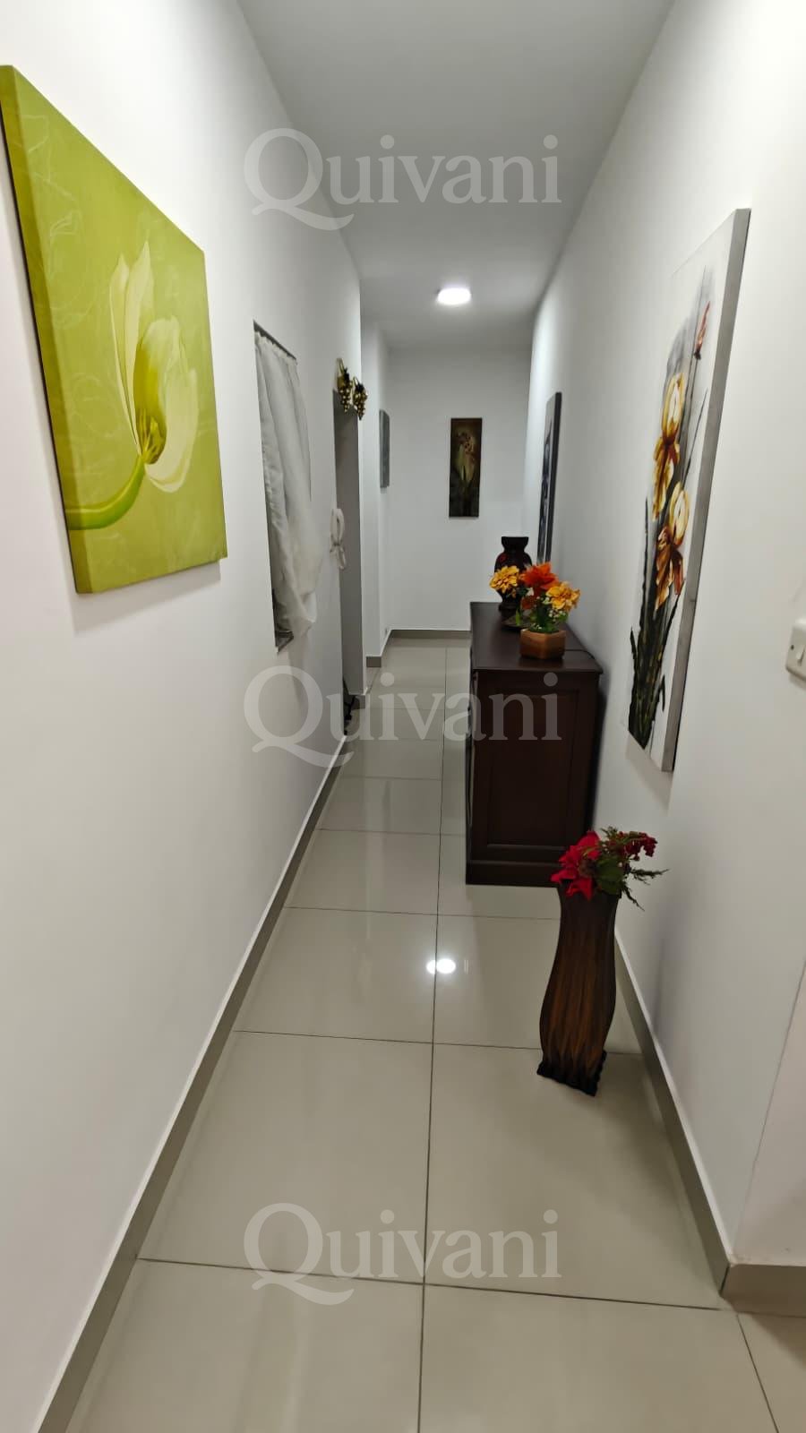 Maisonette On A Quiet No Through Road Close to All Amenities