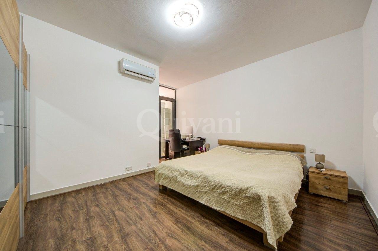 Maisonette On A Quiet No Through Road Close to All Amenities