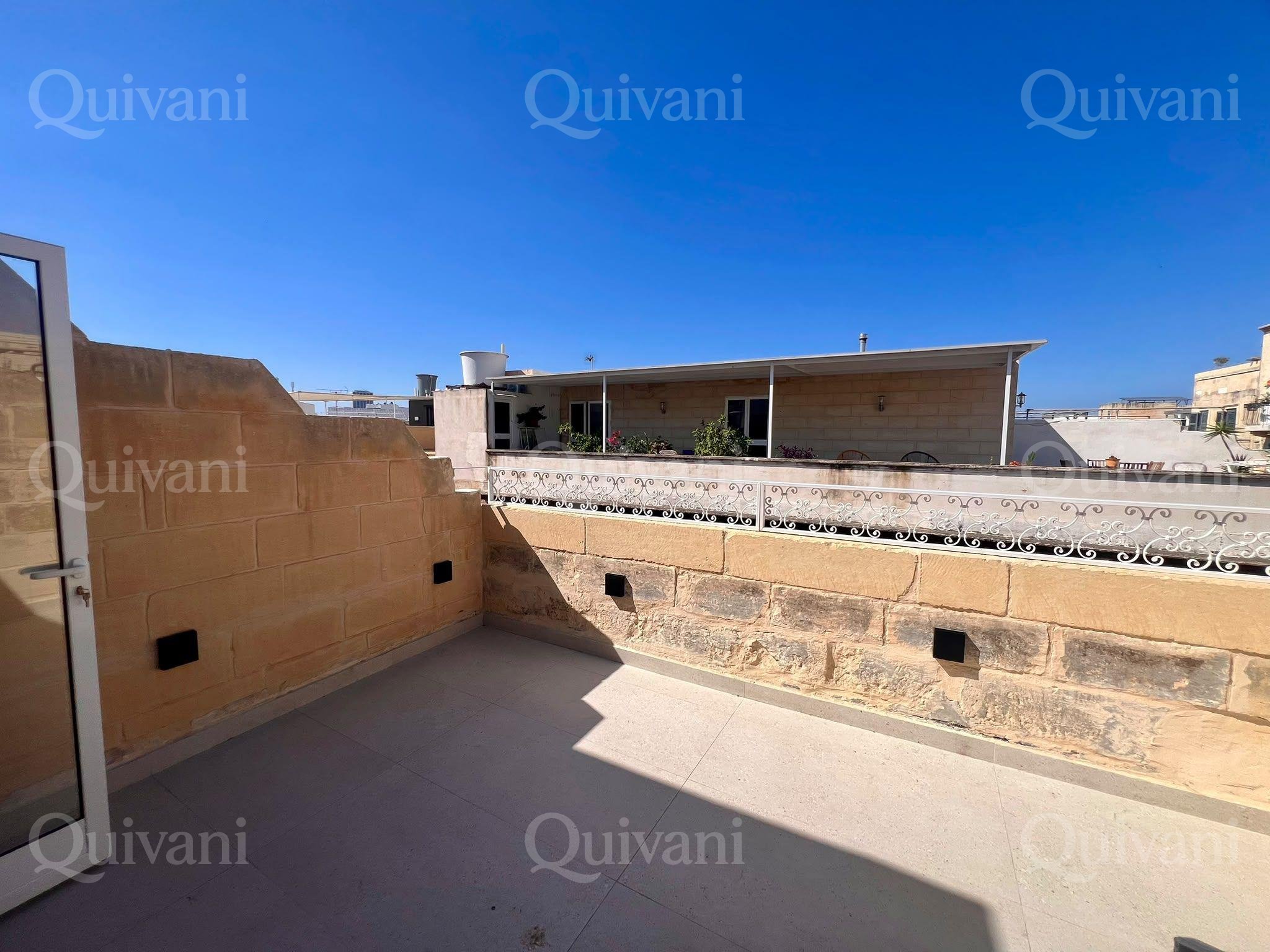 Converted 2Bed Townhouse in the heart of Sliema