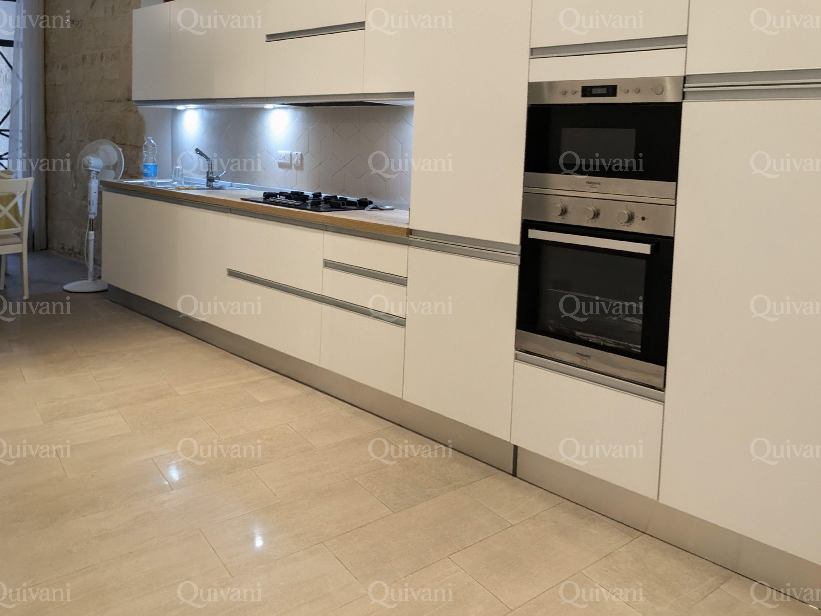 Charming 2 Bed MAISONETTE in Bormla with a YARD