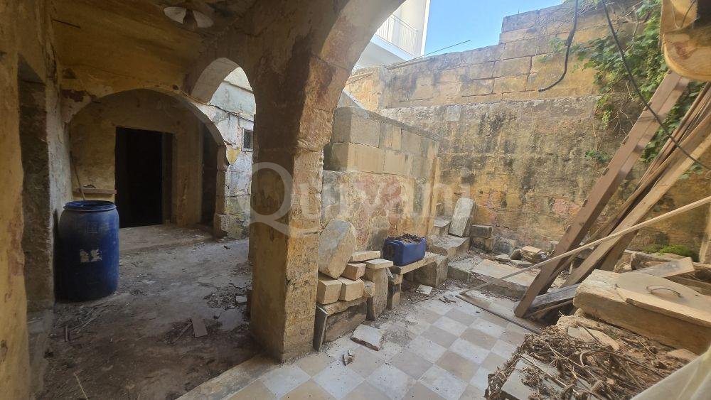 Unconverted house of Character with approved converstion plans
