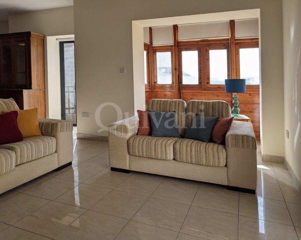 Spacious 3 Bed Furnished Apartment with interconnected Car Space Included
