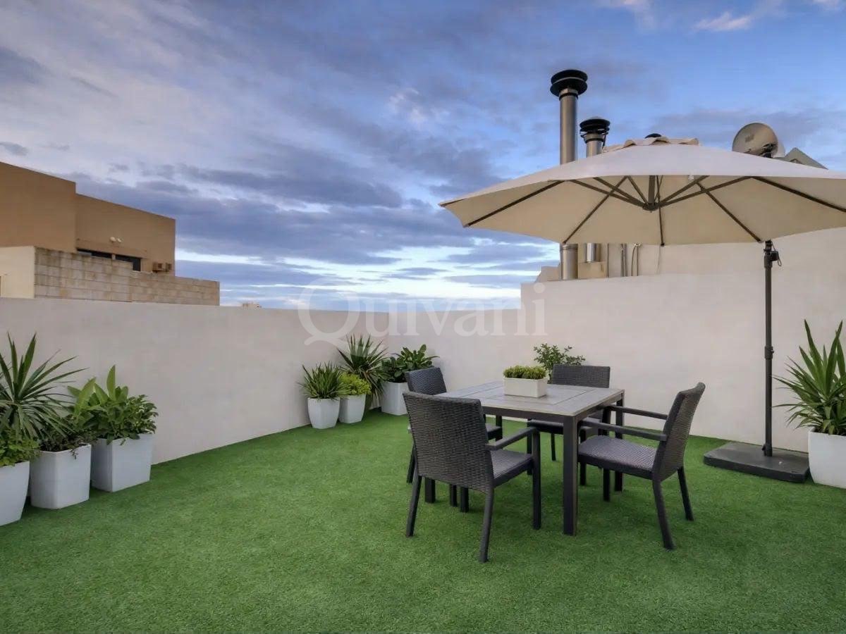 Fully furnished 3 bedroom Apartment with Private washroom and outdoor terrace ( included Garage)