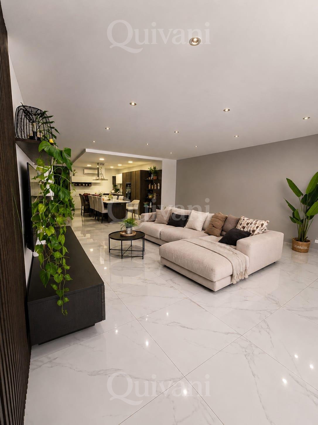 ODZ Country Views Fully Furnished Maisonette with outdoor space