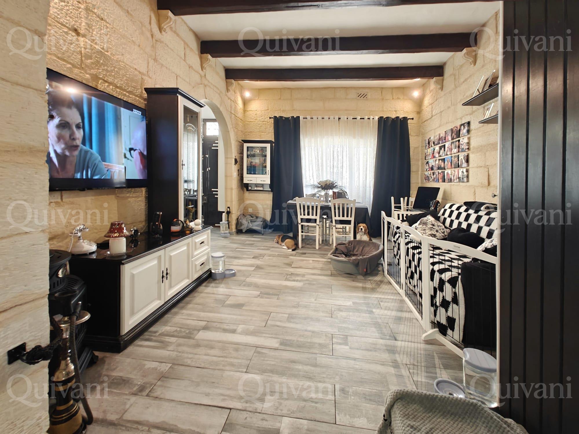 5 bedrooms Town House in Hamrun
