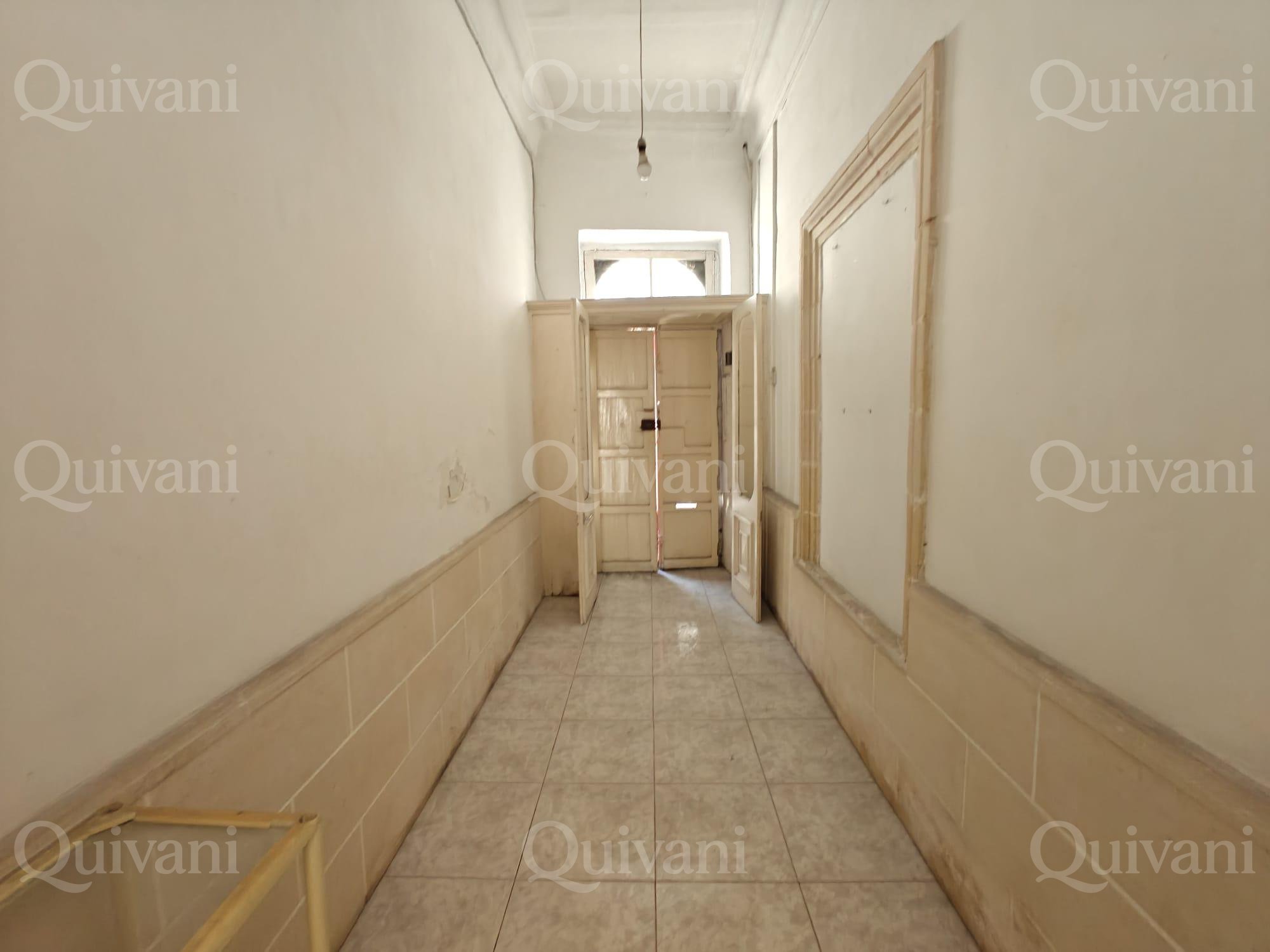 Paola, Unconverted, Solitary Maisonette