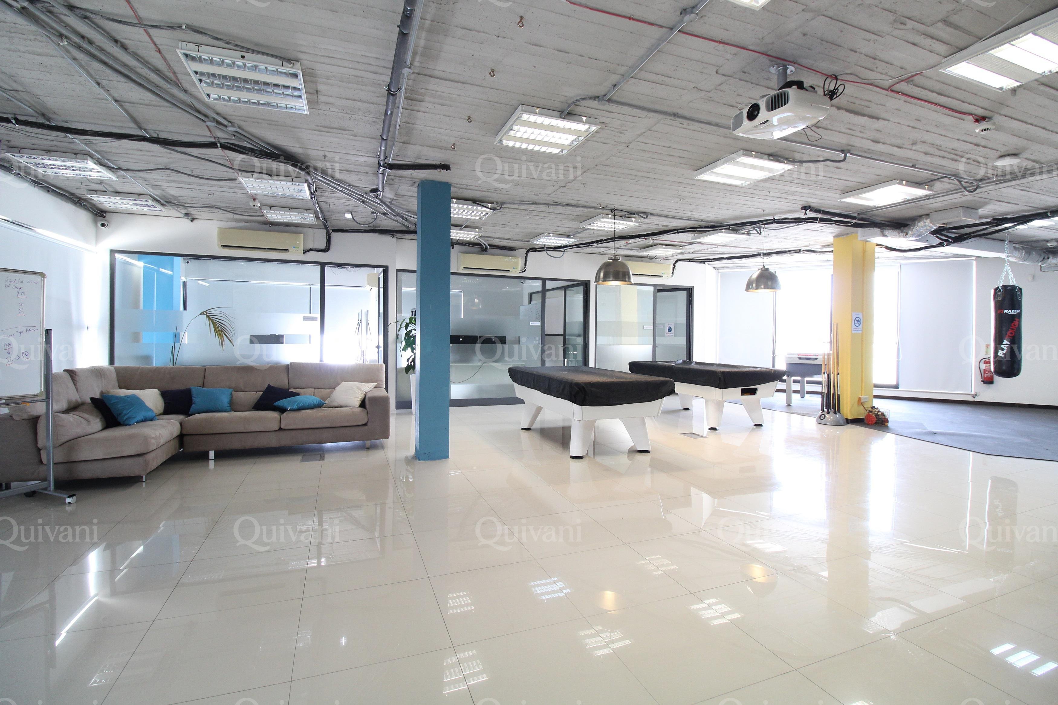 Birkirkara, Penthouse Office