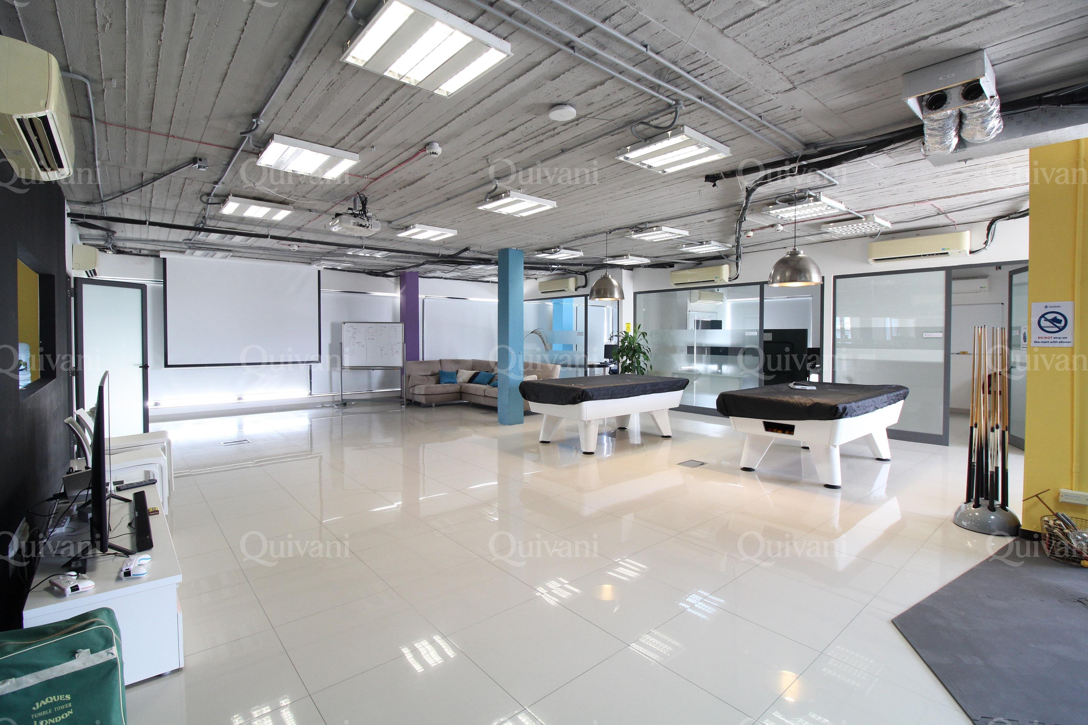 Birkirkara, Penthouse Office